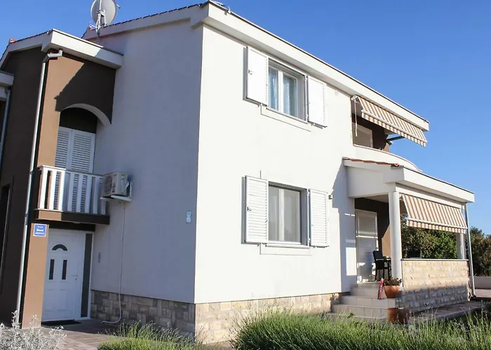Apartments Elvira