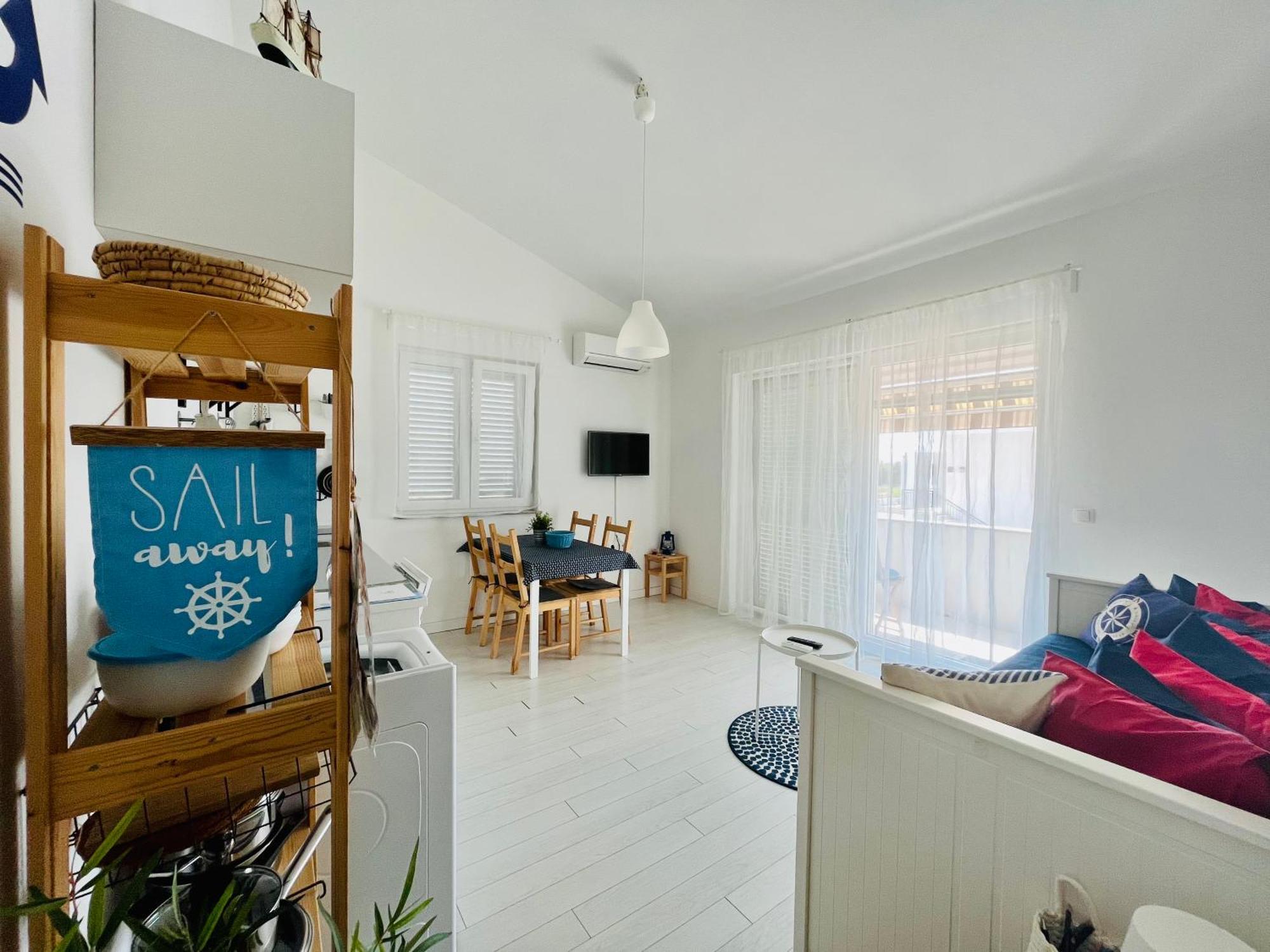Elvira Apartment *
