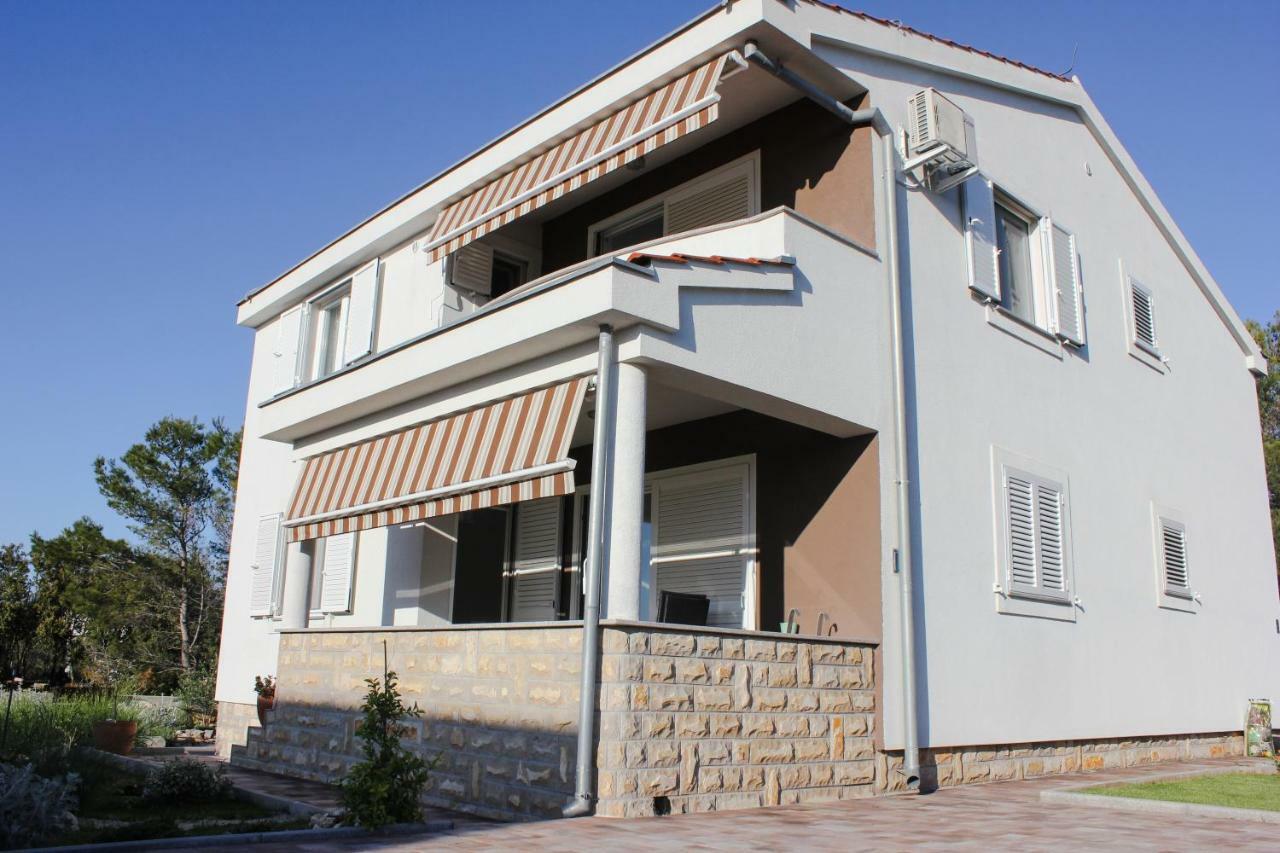 Apartment Elvira